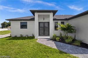 1805 12th Street, Cape Coral, FL 33993 - MLS#226019447