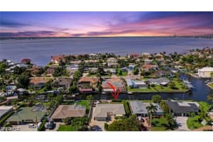 397 Parkway Court, Fort Myers, FL 33919 - MLS#226019472