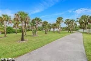 2720 24th Ave SE, Naples, FL 34117 - MLS#226019535