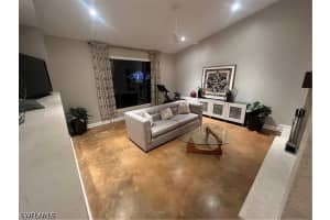 240 Nottingham Drive, Naples, FL 34109 - MLS#226019545
