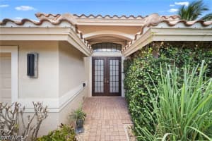 955 Tivoli Court, Naples, FL 34104 - MLS#226019550