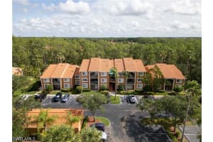 1250 Wildwood Lakes Boulevard, Naples, FL 34104 - MLS#226019556