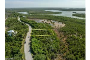 822 Whiskey Creek Drive, Marco Island, FL 34145 - MLS#226019605