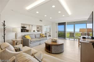 5550 Heron Point Drive, Naples, FL 34108 - MLS#226019615