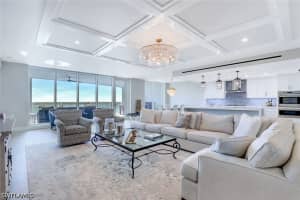 13915 Old Coast Rd 502, Naples
