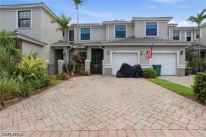 15208 Summit Place Circle, Naples, FL 34119 - MLS#226019624