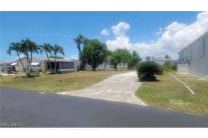 4700 Fiji Lane, Bonita Springs, FL 34134 - MLS#226019626
