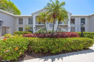822 Gulf Pavillion Drive, Naples, FL 34108 - MLS#226019653