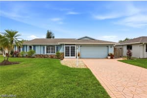 720 Meyer Drive, Naples, FL 34120 - MLS#226019664