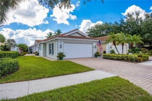 3006 Futuna Lane, Naples, FL 34119 - MLS#226019686