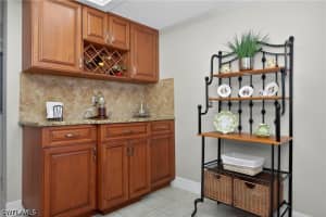 1784 Pine Glade Circle, Fort Myers, FL 33907 - MLS#226019688