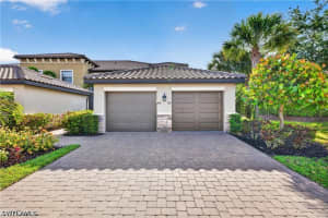 9366 Pocida Court, Naples, FL 34119 - MLS#226019773