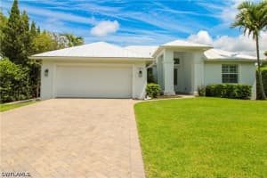 1371 Michigan Avenue, Naples, FL 34103 - MLS#226019795