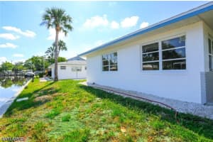 2777 Shoreview Drive, Naples, FL 34112 - MLS#226019829