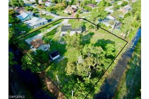 5529 Hardee Street, Naples, FL 34113 - MLS#226019831