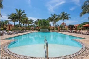 6597 Nicholas Blvd 1101, Naples
