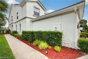 6867 Sterling Greens Drive, Naples, FL 34104 - MLS#226019882