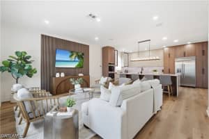 14871 Laguna Dr, Fort Myers