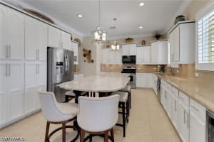 2165 Vardin Place, Naples, FL 34120 - MLS#226019918