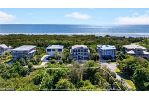 707 Waterside Drive, Marco Island, FL 34145 - MLS#226019919