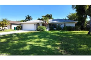 541 Landmark Drive, Naples, FL 34112 - MLS#226019956