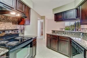 124 Cypress Way, Naples, FL 34110 - MLS#226019964