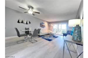 400 Forest Lakes Boulevard, Naples, FL 34105 - MLS#226019989