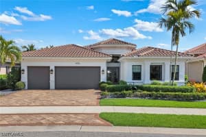 4056 Nova Lane, Naples, FL 34119 - MLS#226019999