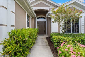 1717 Winding Oaks Way, Naples, FL 34109 - MLS#226020004