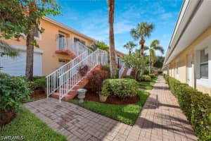 2395 Bayou Lane, Naples, FL 34112 - MLS#226020019