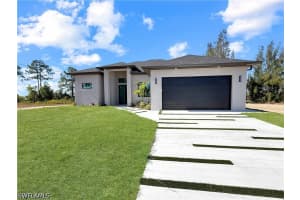 2206 35th Lane, Cape Coral, FL 33909 - MLS#226020066
