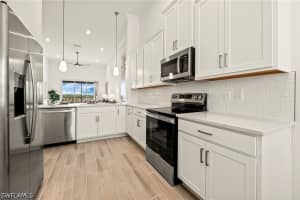11801 Venetian Lagoon Drive, Fort Myers, FL 33913 - MLS#226020114