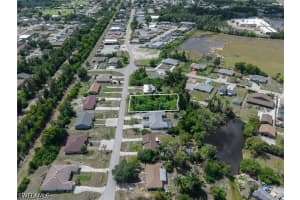 17424/426 CARNEGIE CIR Circle, Fort Myers, FL 33967 - MLS#226020161