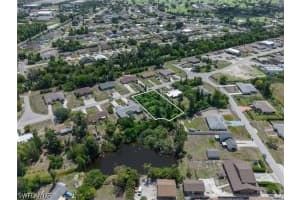 17424/426 CARNEGIE CIR Circle, Fort Myers, FL 33967 - MLS#226020161