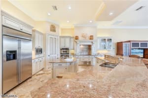 339 Devils Bight, Naples, FL 34103 - MLS#226020167