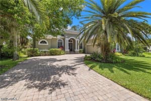 61 Constitution Drive, Naples, FL 34112 - MLS#226020305