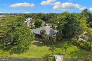 61 Constitution Drive, Naples, FL 34112 - MLS#226020305