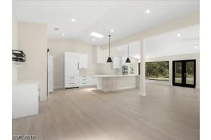 6800 Bottlebrush Lane, Naples, FL 34109 - MLS#226020313