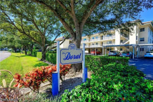 201 QUAIL FOREST Boulevard, Naples, FL 34105 - MLS#226020349