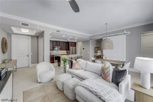 1030 3rd Avenue, Naples, FL 34102 - MLS#226020359