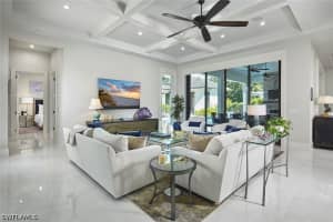 803 Shadow Lake Lane, Naples, FL 34108 - MLS#226020404