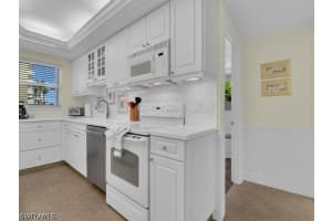 140 Seaview Court, Marco Island, FL 34145 - MLS#226020507