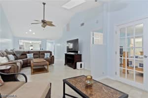 101 Fox Glen Drive, Naples, FL 34104 - MLS#226020518