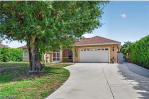 6817 Eagle Street, Fort Myers, FL 33966 - MLS#226020535