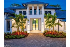 500 Ridge Drive, Naples, FL 34108 - MLS#226020554