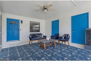 862 95th Avenue, Naples, FL 34108 - MLS#226020579