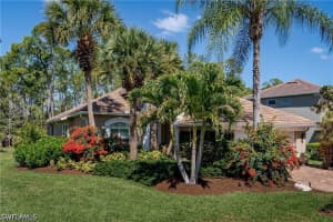 6495 Waverly Green Way, Naples