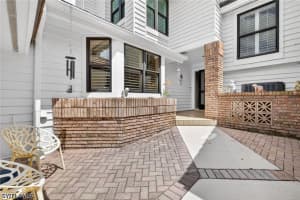 4030 Crayton Road, Naples, FL 34103 - MLS#226020607