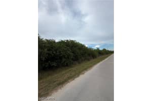000 41st ST NW, Naples, FL 34120 - MLS#226020661