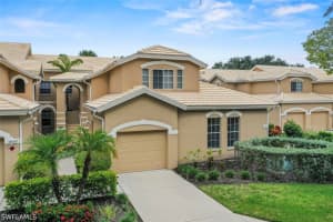 24827 Lakemont Cove Lane, Bonita Springs, FL 34134 - MLS#226020710